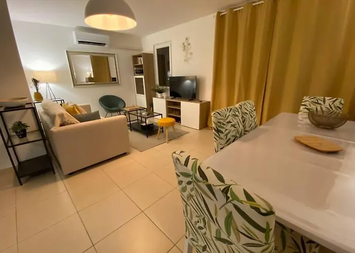 Escapade Mediterraneenne לה סיין סור-מר